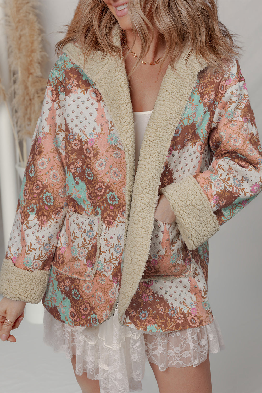 Beige Vintage Paisley Floral Printed Sherpa Lined Hooded Jacket