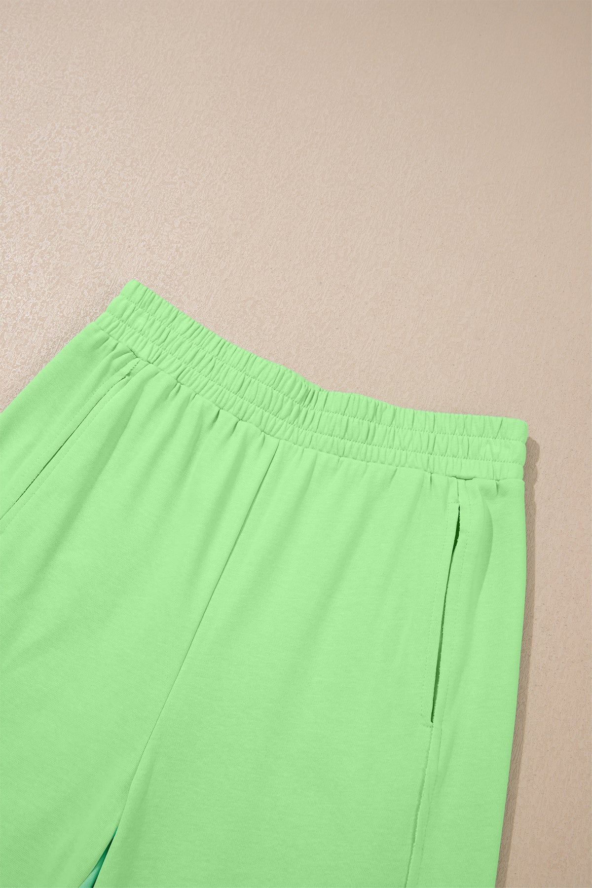 Green Solid Cover Oversize Tee Pocketed Casual Pants 2pcs Outfit